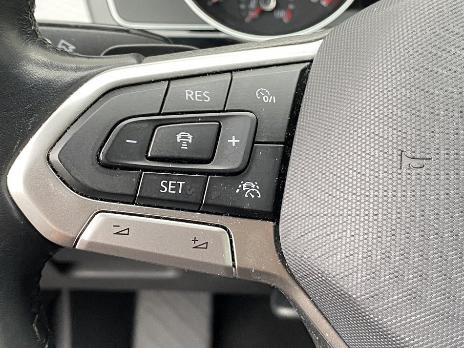 Volkswagen Passat 2.0TDi 