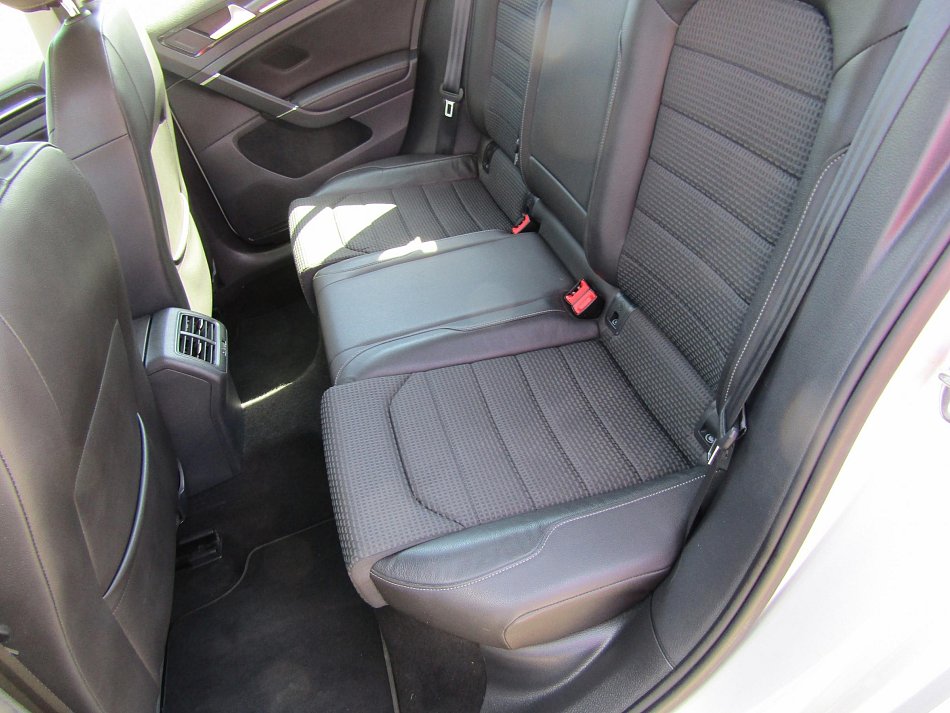 Volkswagen Golf 1.4 TSI Highline