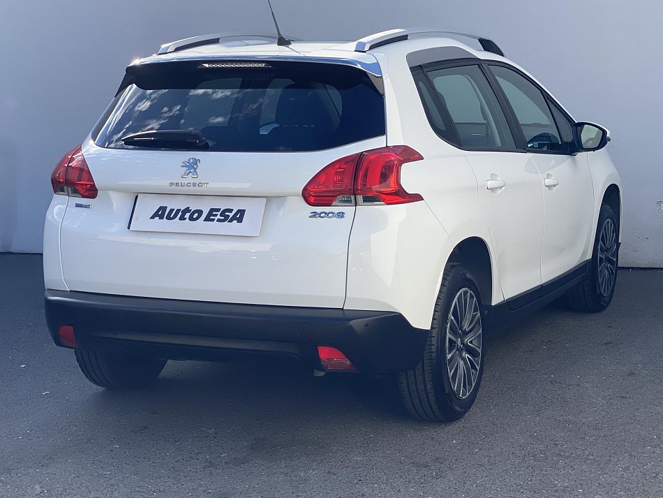 Peugeot 2008 1.2PT Active