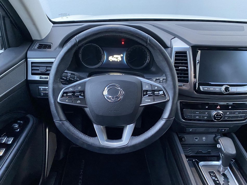 SsangYong Rexton 2.2 D Crystal 4WD