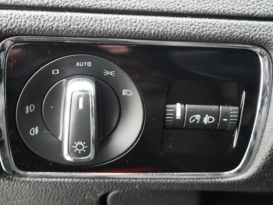 Škoda Superb II 2.0 TDi 