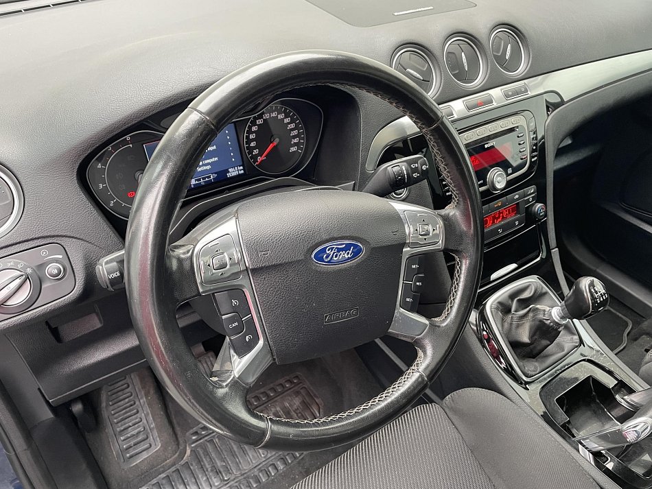 Ford Galaxy 2.2 TDCi Ghia