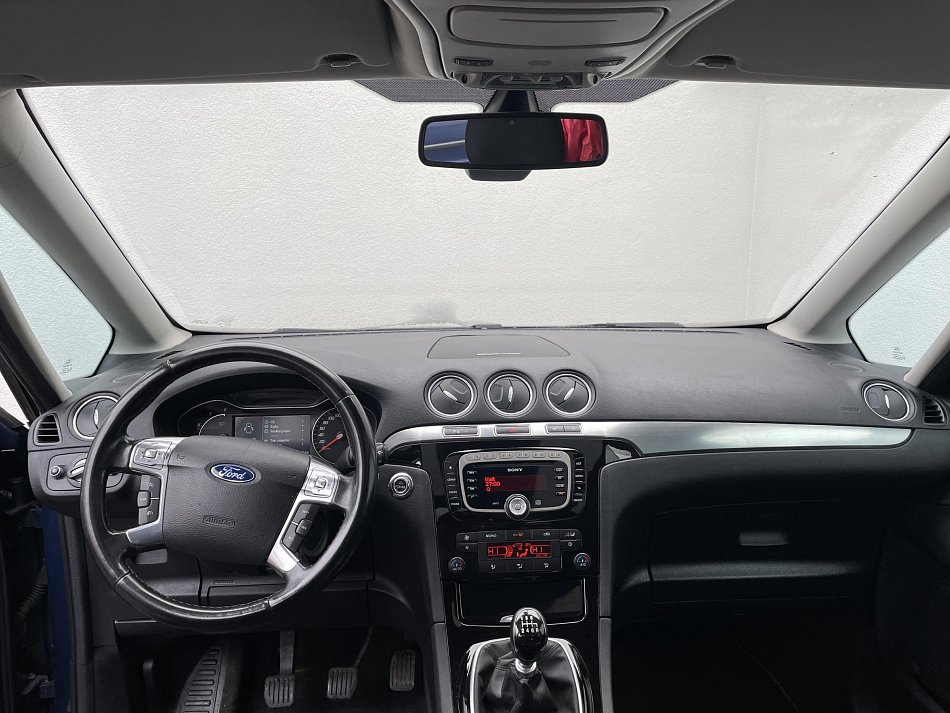 Ford Galaxy 2.2 TDCi Ghia