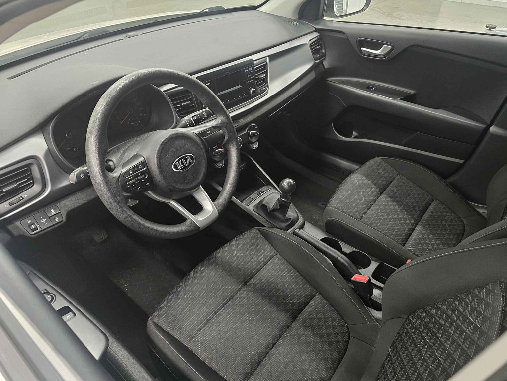 Kia Rio 1.2i 