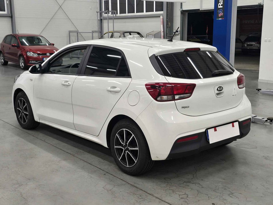 Kia Rio 1.2i 