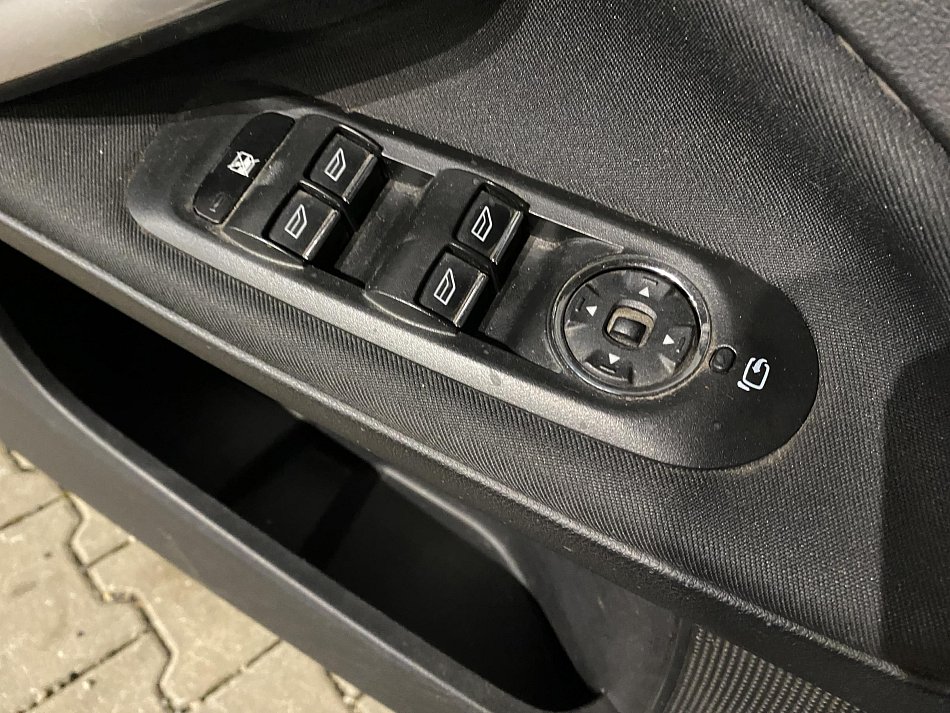 Ford Mondeo 2.0 TDCi 