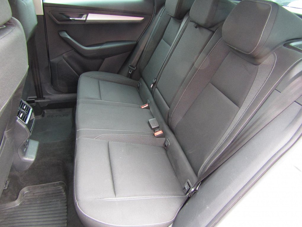 Škoda Karoq 2.0 TDi Ambition 4x4