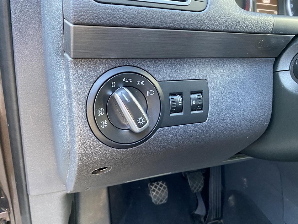Volkswagen Touran 1.6 TDi 