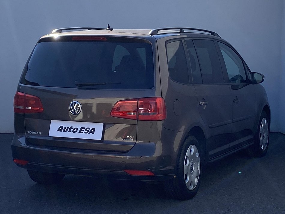 Volkswagen Touran 1.6 TDi 