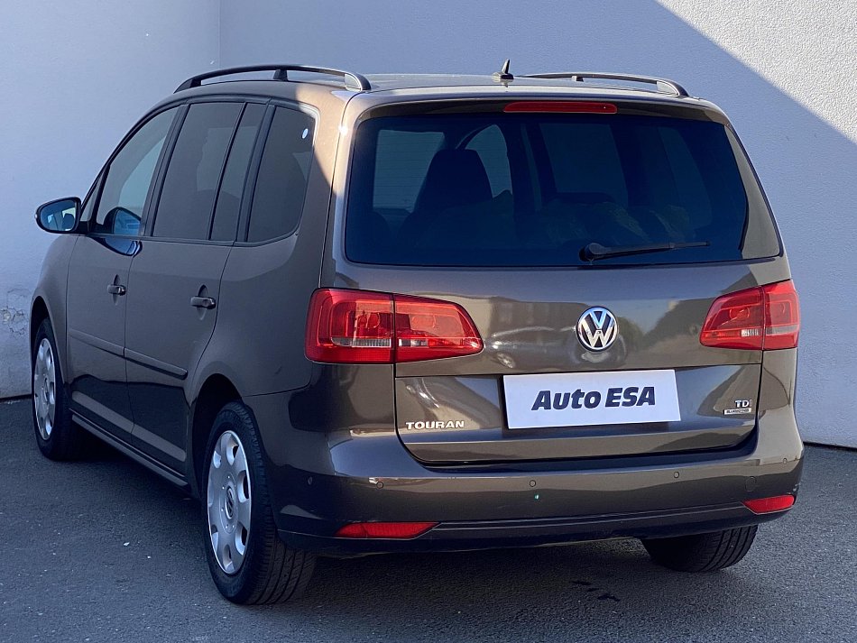 Volkswagen Touran 1.6 TDi 