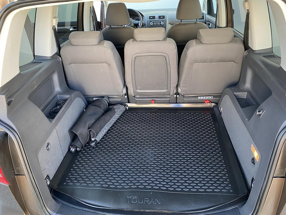 Volkswagen Touran 1.6 TDi 