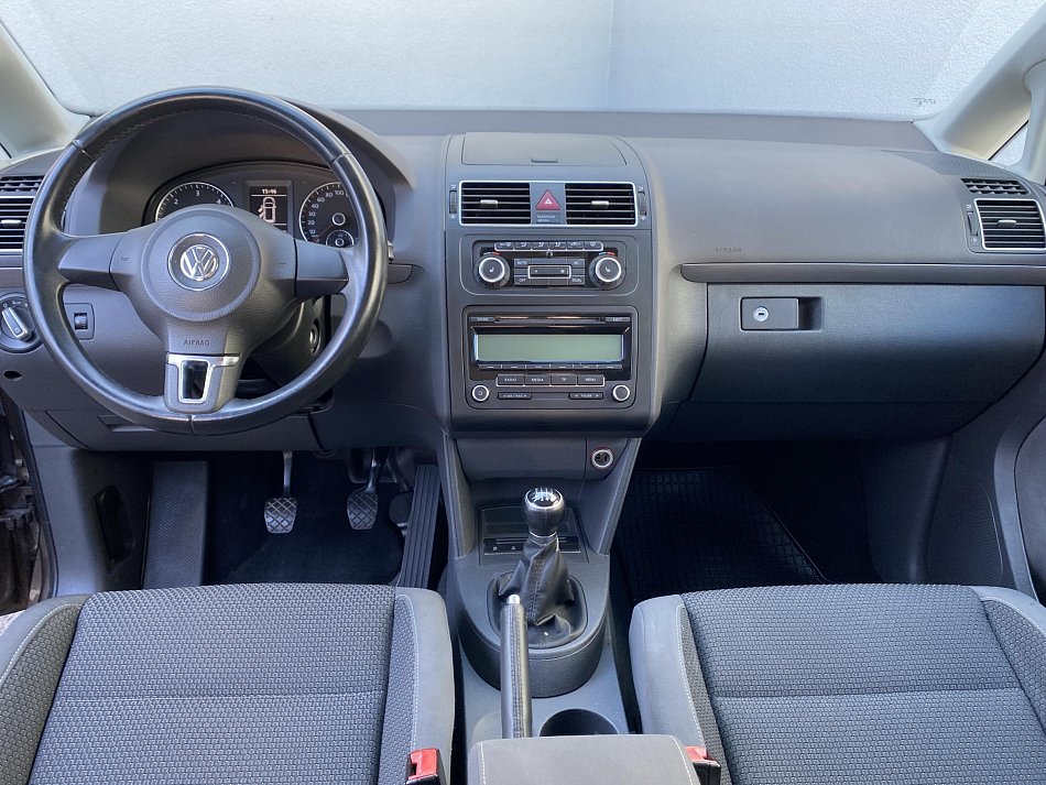 Volkswagen Touran 1.6 TDi 