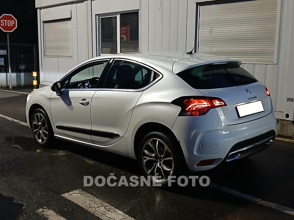 DS Automobiles DS4 1.6d 