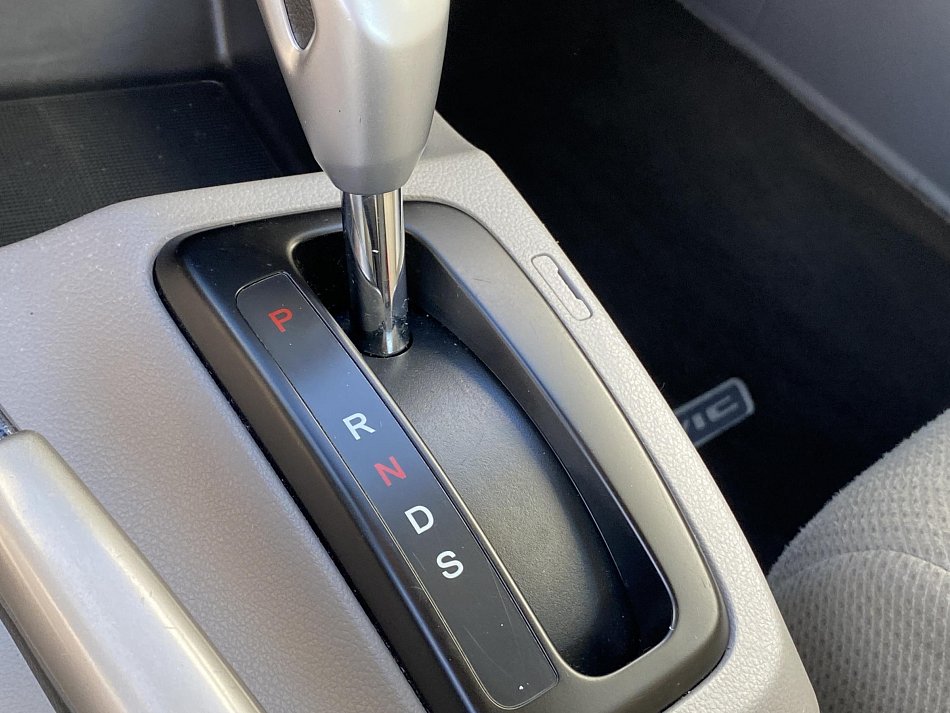 Honda Civic 1.8 i-VTEC 