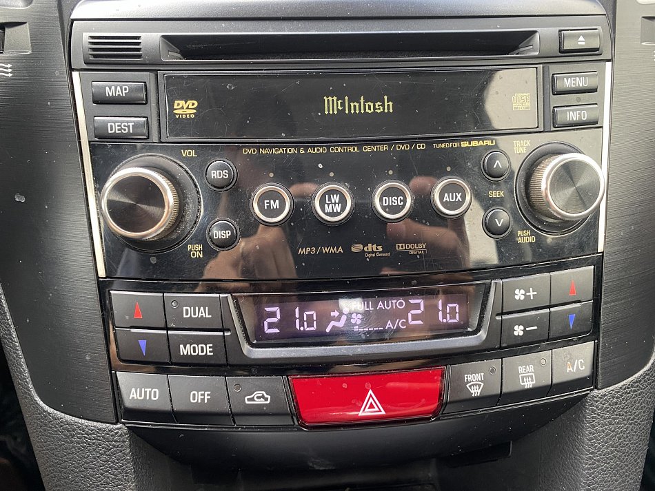 Subaru Outback 3.6 i 