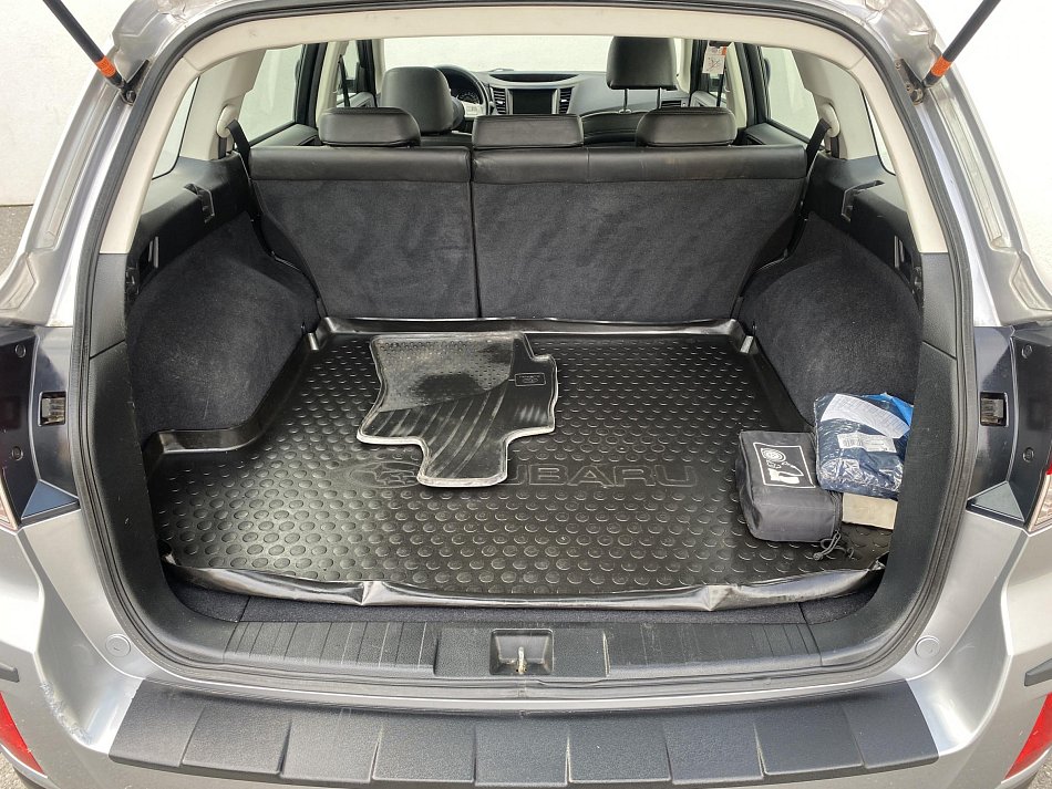 Subaru Outback 3.6 i 