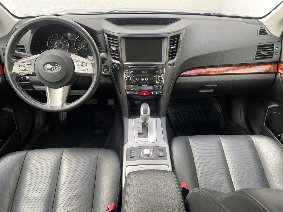 Subaru Outback 3.6 i 