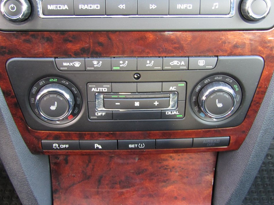 Škoda Octavia II 1.2 TSI Elegance