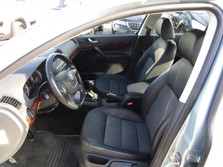 Škoda Octavia II 1.2 TSI Elegance