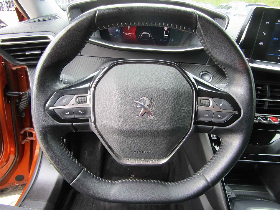 Peugeot 2008 1.2PT Allure
