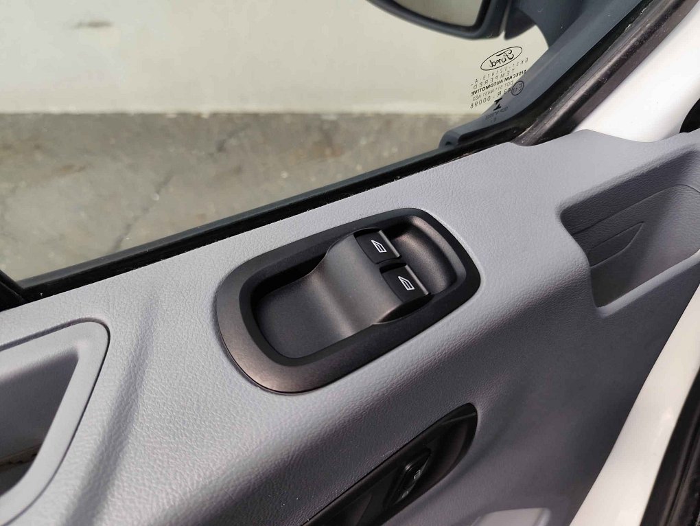 Ford Transit 2.0TDCi  VALNÍK