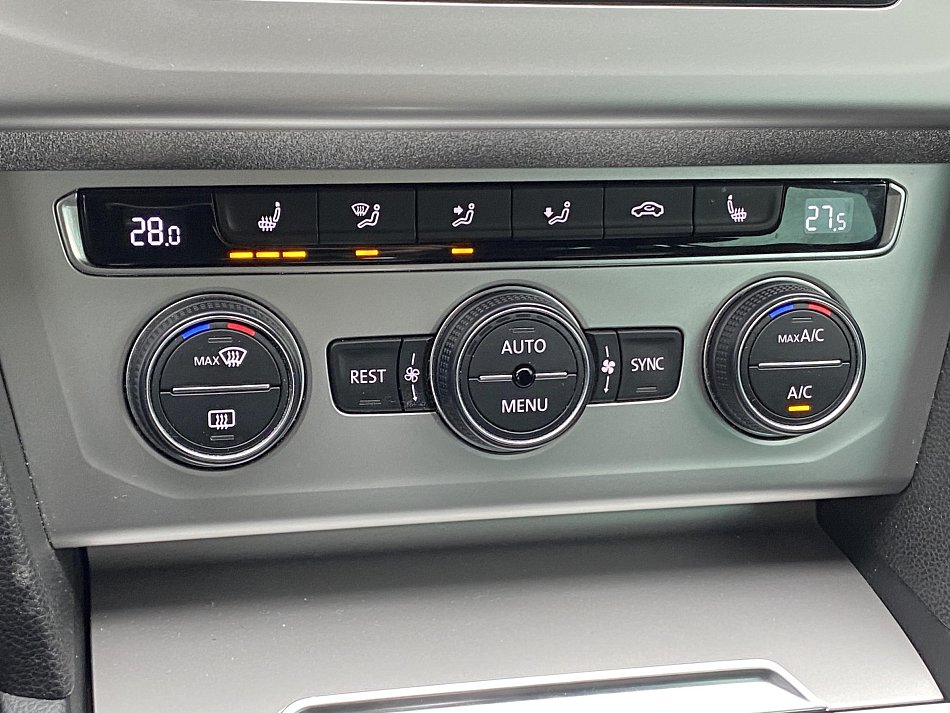 Volkswagen Passat 2.0 TDi Comfortline