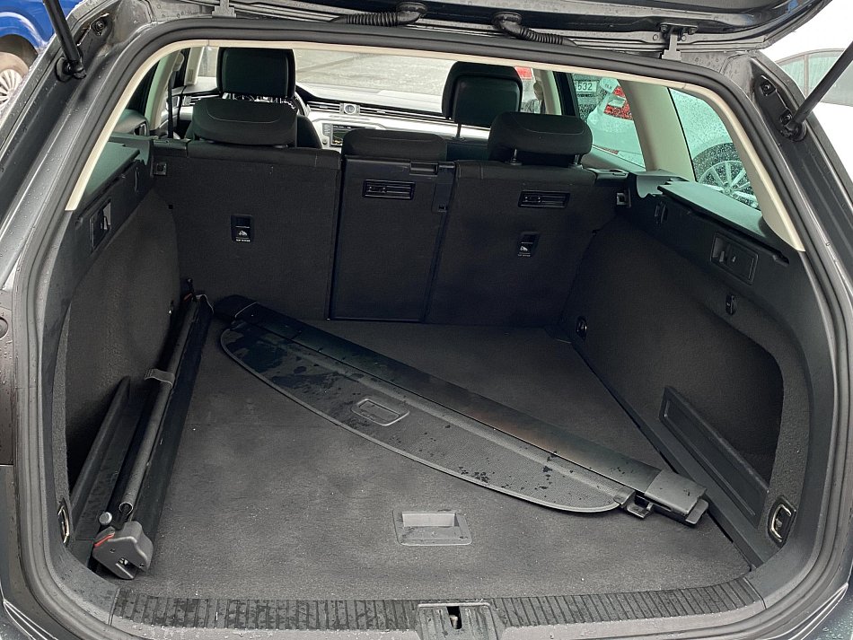 Volkswagen Passat 2.0 TDi Comfortline