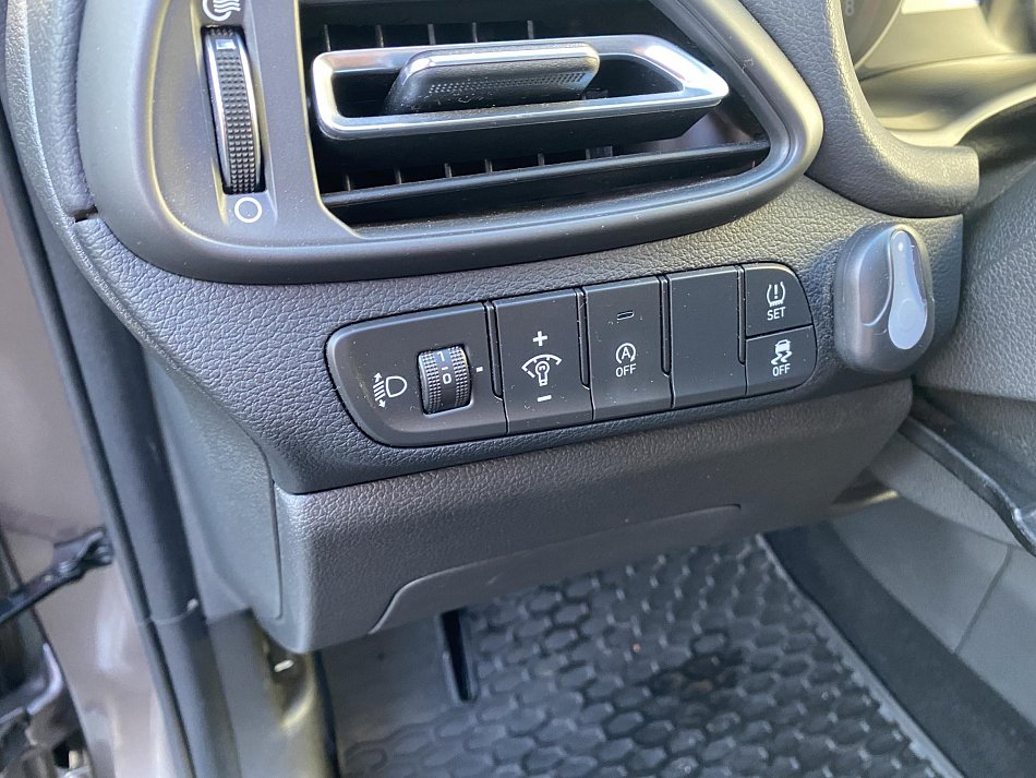 Hyundai I30 1.5 T-GDi Family