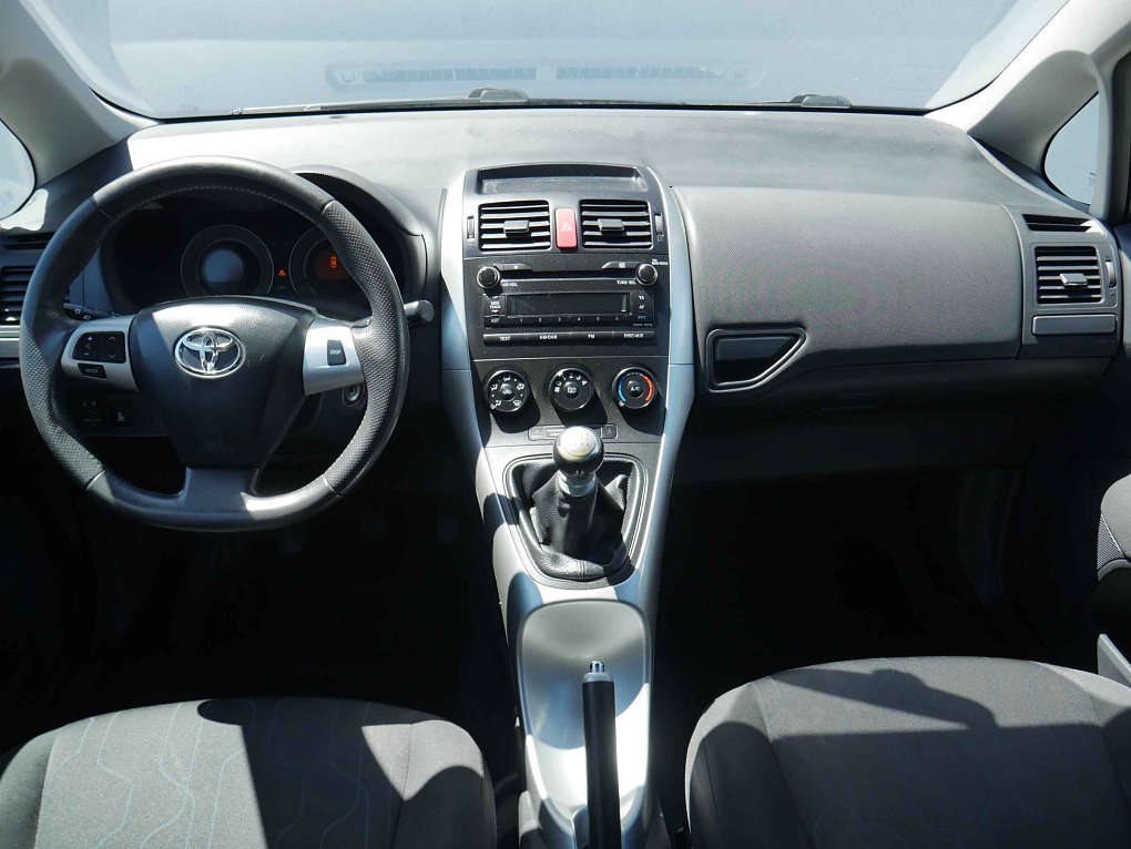 Toyota Auris 1.4D-4D 