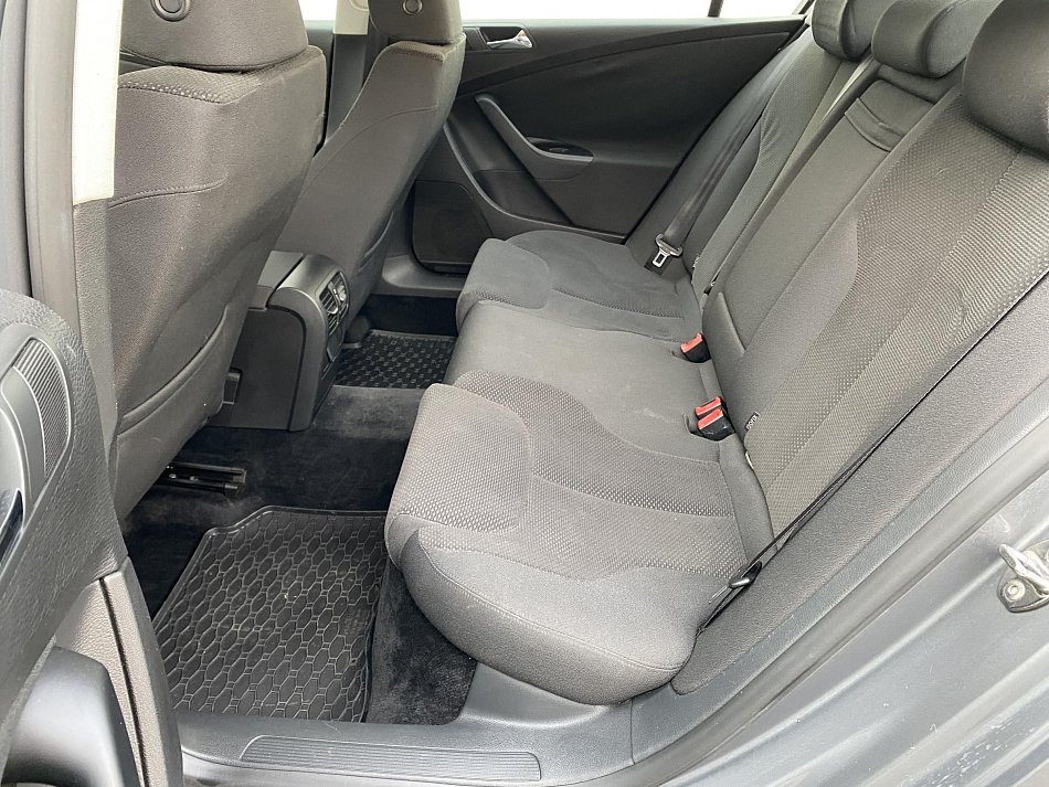 Volkswagen Passat 2.0TDi 