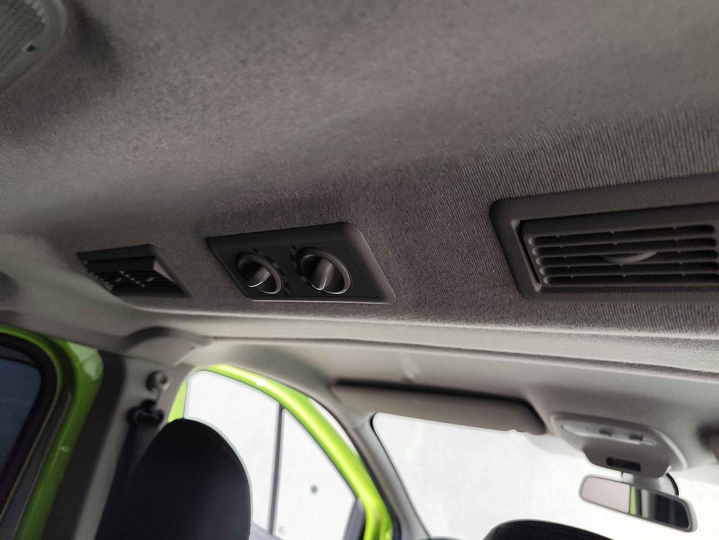 Opel Vivaro 1.6CDTi  9míst