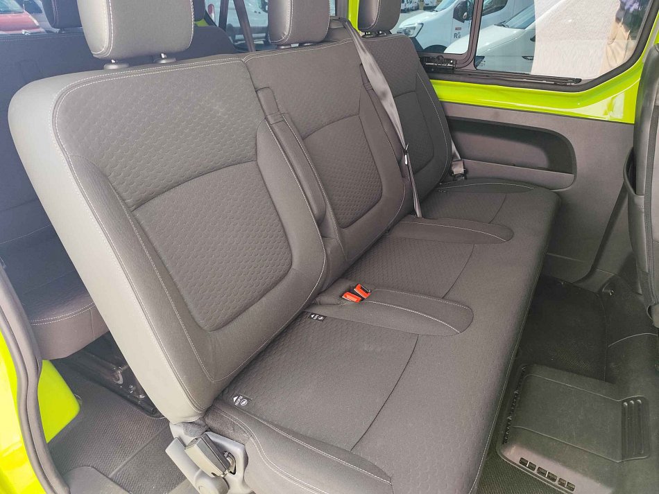 Opel Vivaro 1.6CDTi  9míst