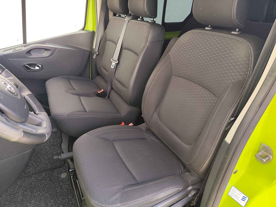 Opel Vivaro 1.6CDTi  9míst