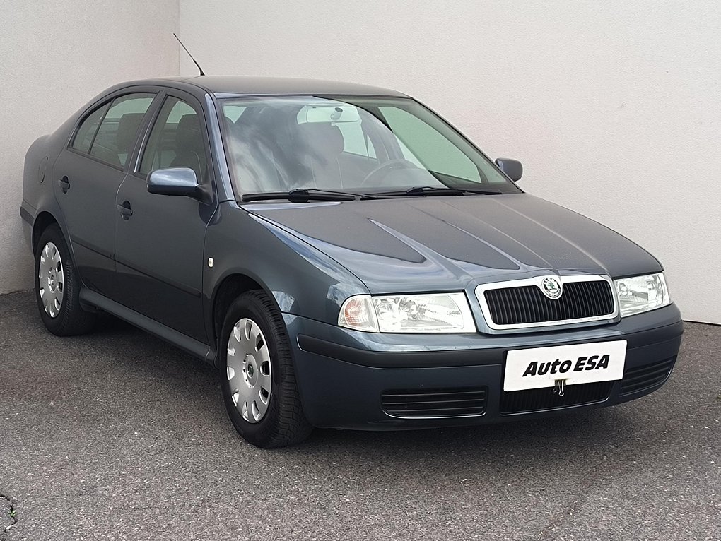 Škoda Octavia 1.6 MPi Tour