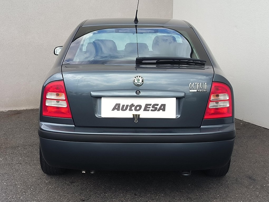Škoda Octavia 1.6 MPi Tour