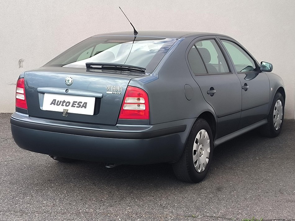 Škoda Octavia 1.6 MPi Tour