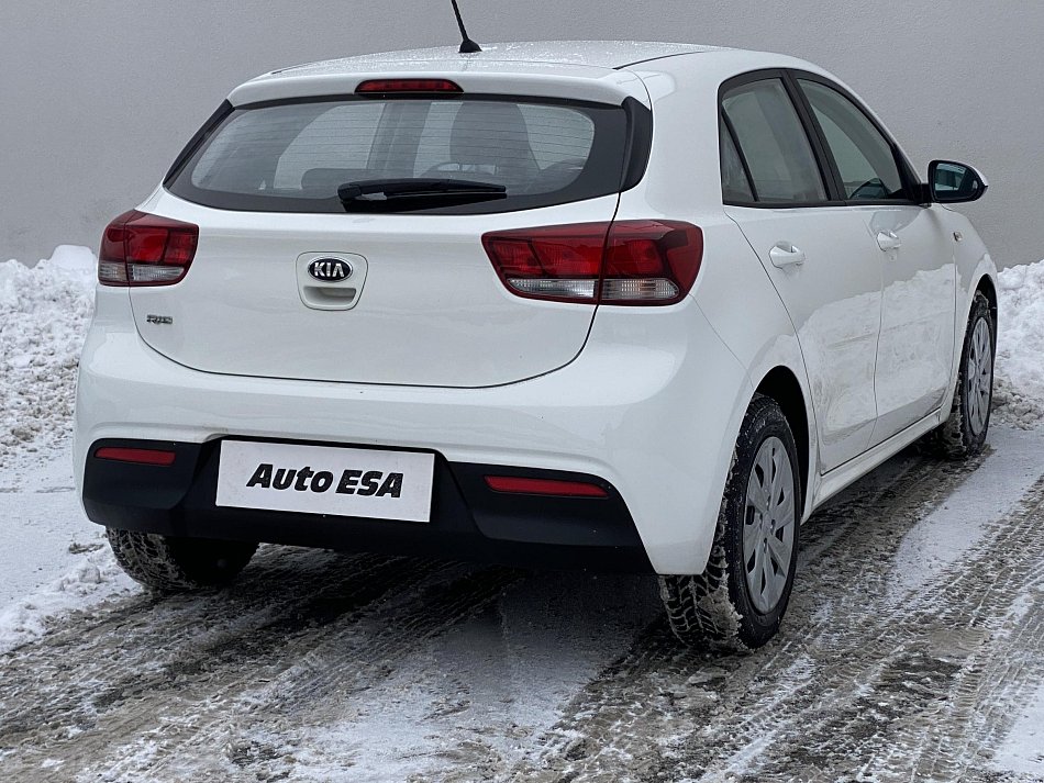 Kia Rio 1.2i 