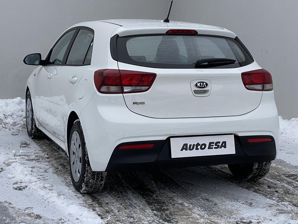 Kia Rio 1.2i 