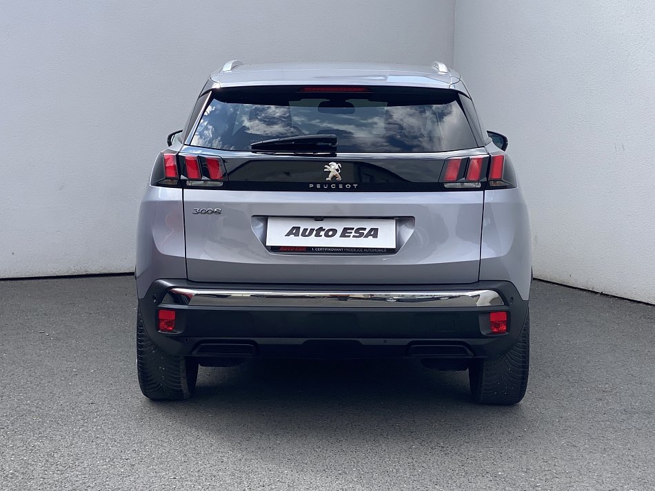 Peugeot 3008 1.2PT Allure