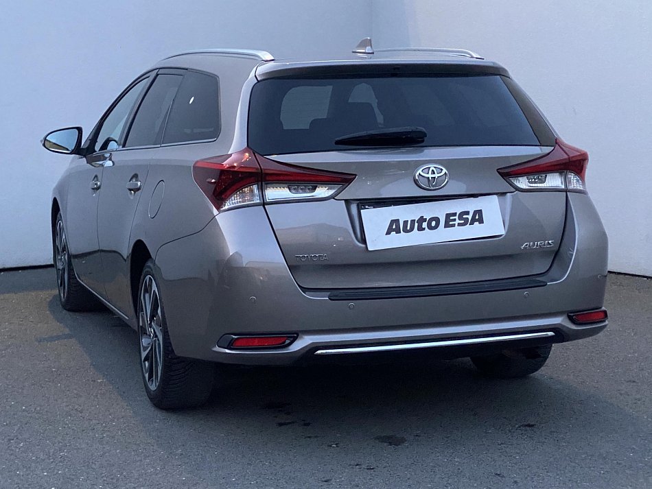 Toyota Auris 1.2 T Active