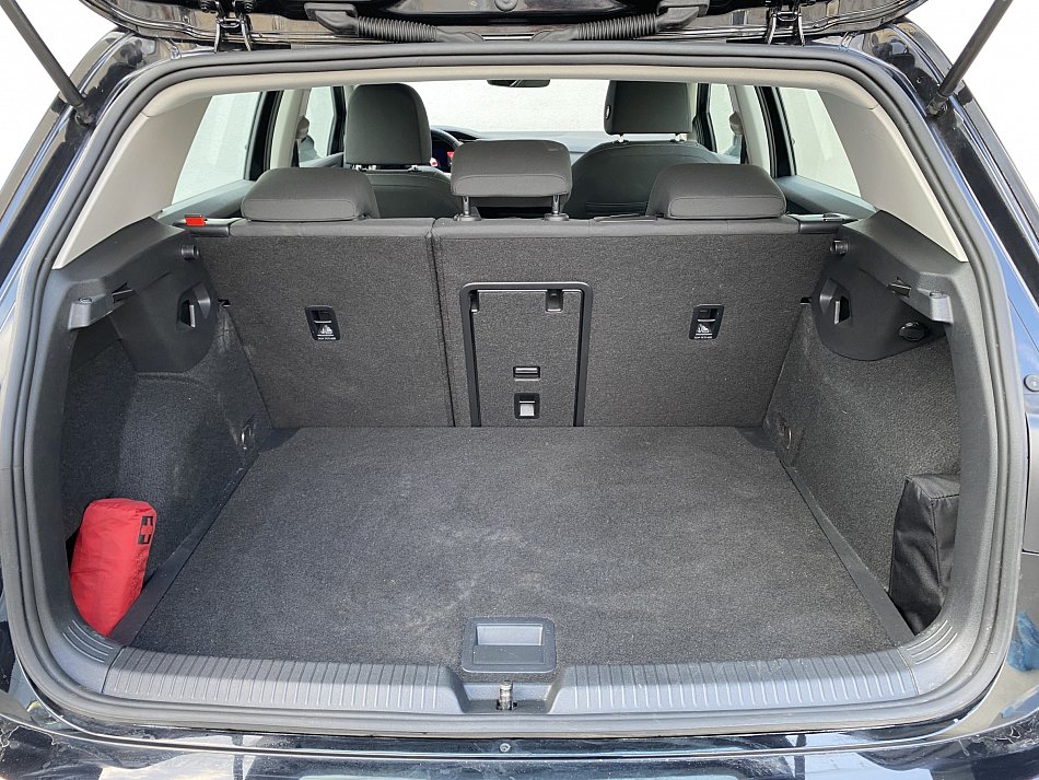 Volkswagen Golf 1.5 TSi Style
