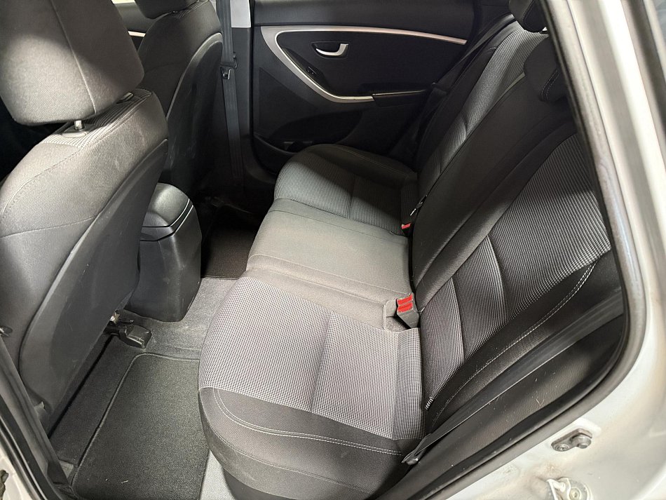 Hyundai I30 1.6CVVT 