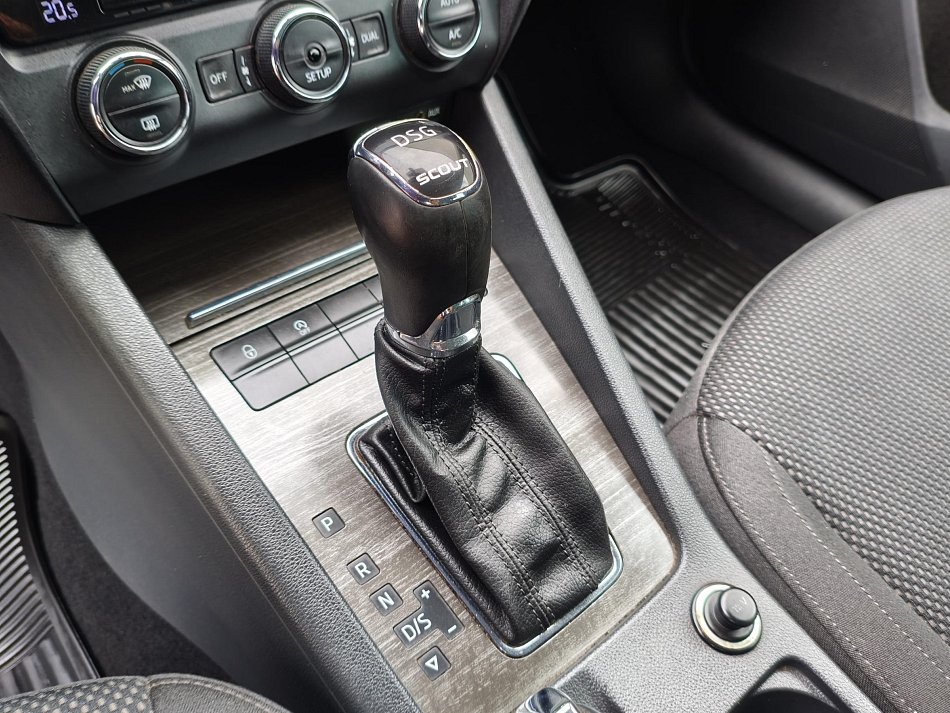 Škoda Octavia III 2.0 TDi Scout 4x4