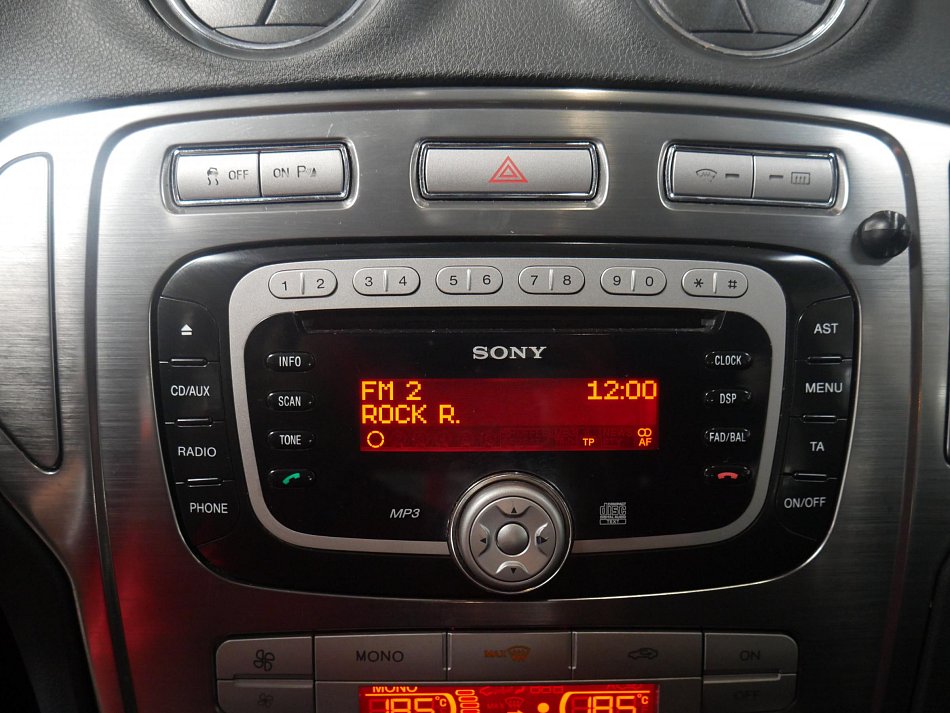 Ford Mondeo 2.0 i 