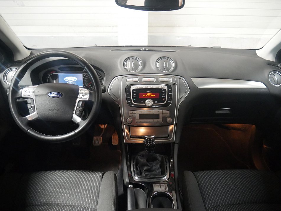 Ford Mondeo 2.0 i 