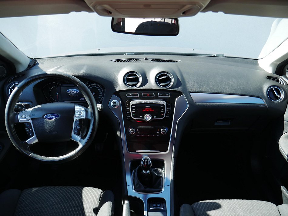 Ford Mondeo 2.0 TDCi 