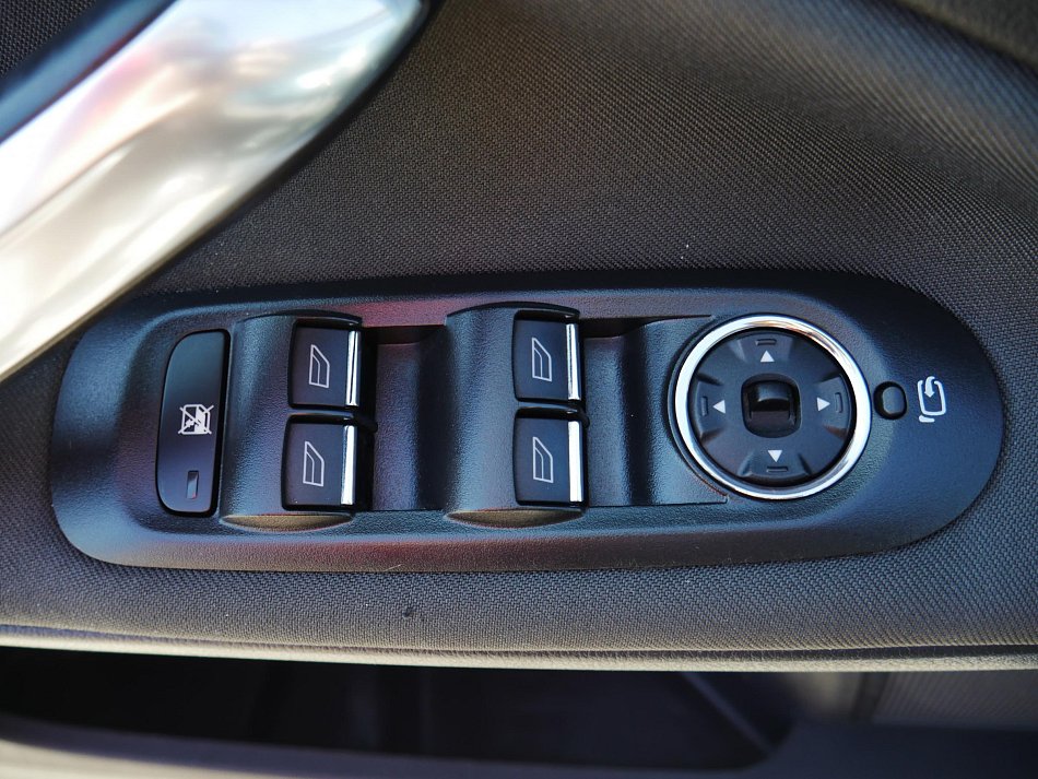 Ford Mondeo 2.0 TDCi 