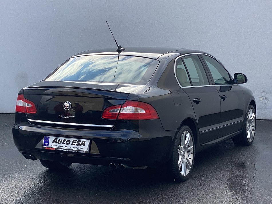 Škoda Superb II 3.6 Elegance 4x4