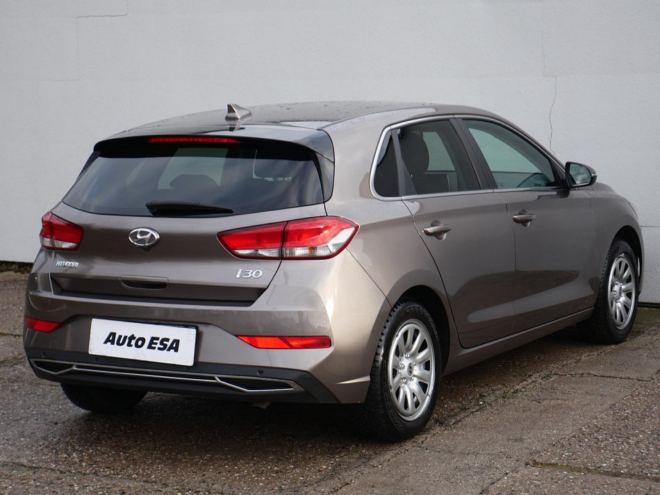 Hyundai I30 1.5 i 