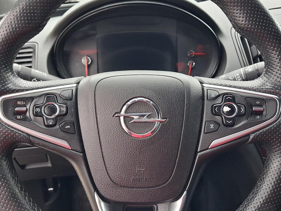 Opel Insignia 2.0CDTi 